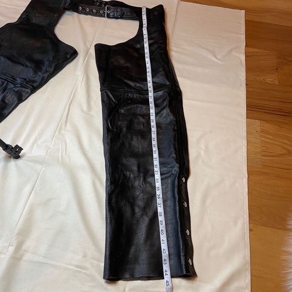 Motorcycle Leather Chaps by Xelement perfect condition superior quality - Picture 10 of 15